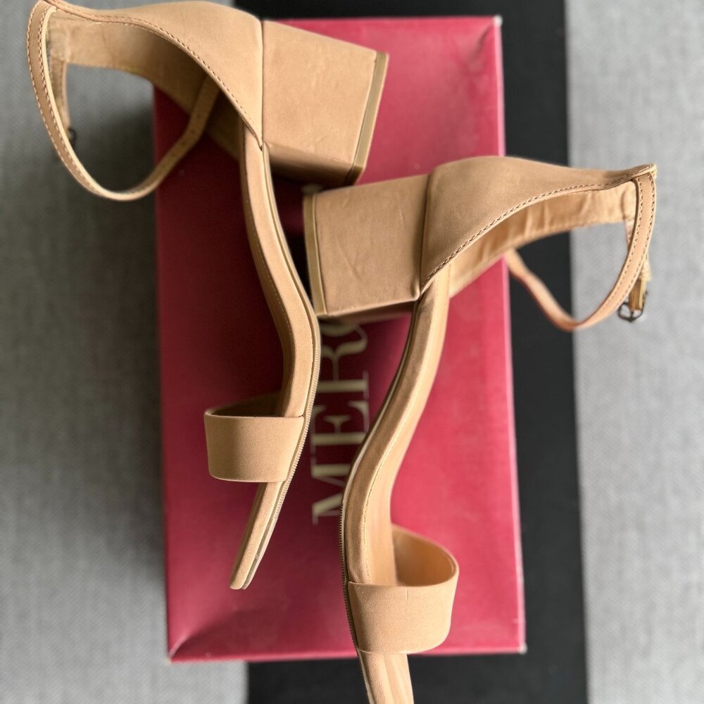 Merona Tan Block Heel Sandal Sz.8.5 W